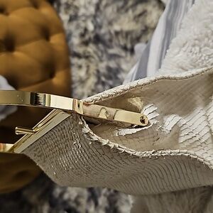 Vintage Naturalizer Cream Faux Snakeskin Latch Handbag Purse